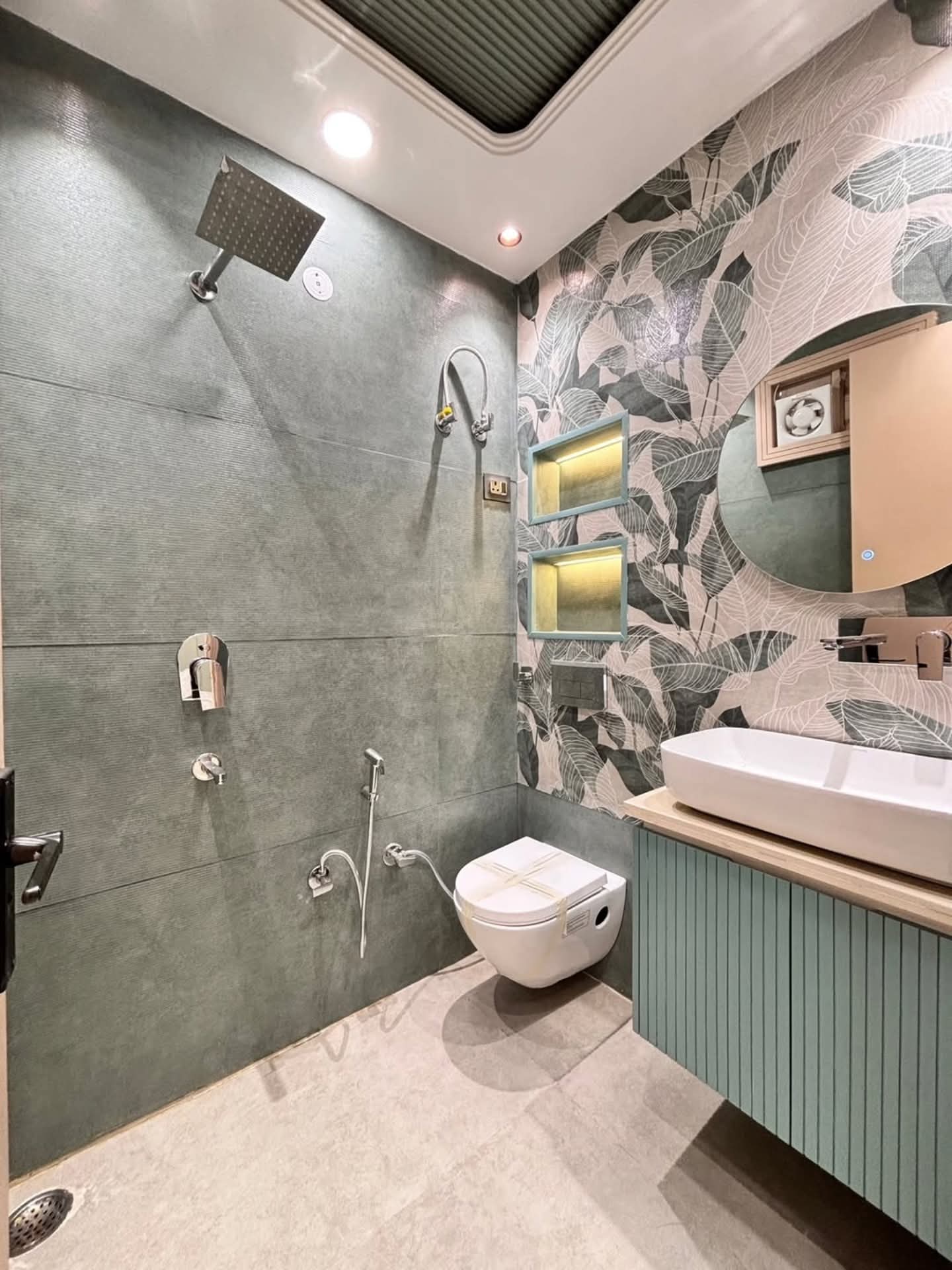 3 BHK flat interior design in Newtown